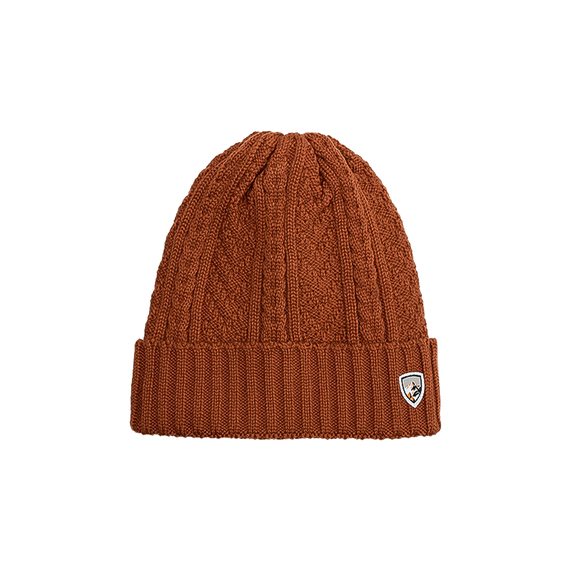 Cozy brown cable knit beanie featuring a soft micro-fleece lining, ideal for warmth and style during cold weather outings.