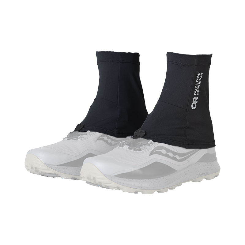 Black OR Swift Run gaiters deliver durable, breathable debris protection for fast-paced mountain adventures.