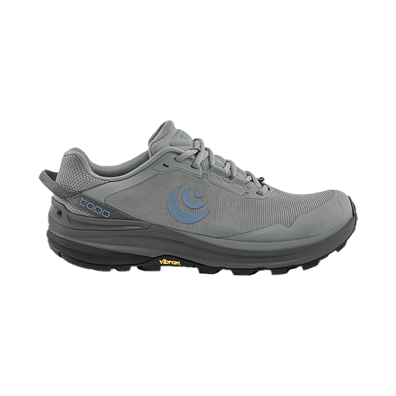 Topo Traverse Trail Shoes for Women in color Dark Grey/Blue.