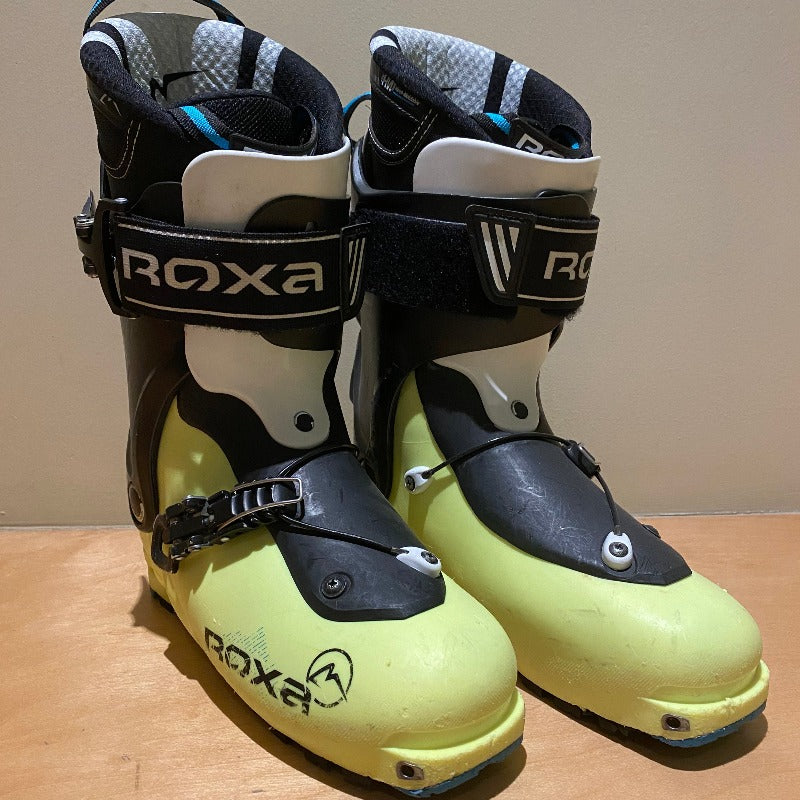 Used Roxa Men's RX Tour Ski Boot size 27