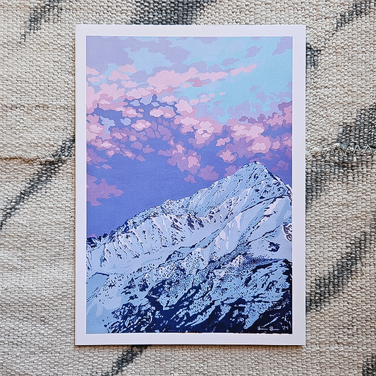 A greeting card showcasing Mount Tom's striking illustration, ideal for nature enthusiasts and perfect for personal messages.