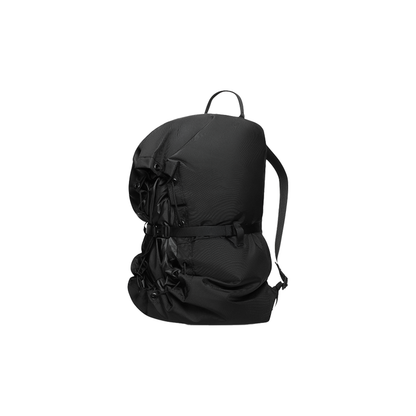 Black Mammut Neon Rope Bag backpack with front straps, designed for carrying ropes, shoes, and essentials for climbing.