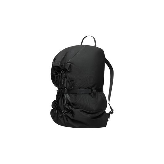 Black Mammut Neon Rope Bag backpack with front straps, designed for carrying ropes, shoes, and essentials for climbing.