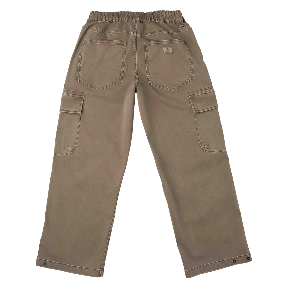 Lightweight brown cargo pants with an integrated belt and pockets, perfect for everyday wear and outdoor activities.