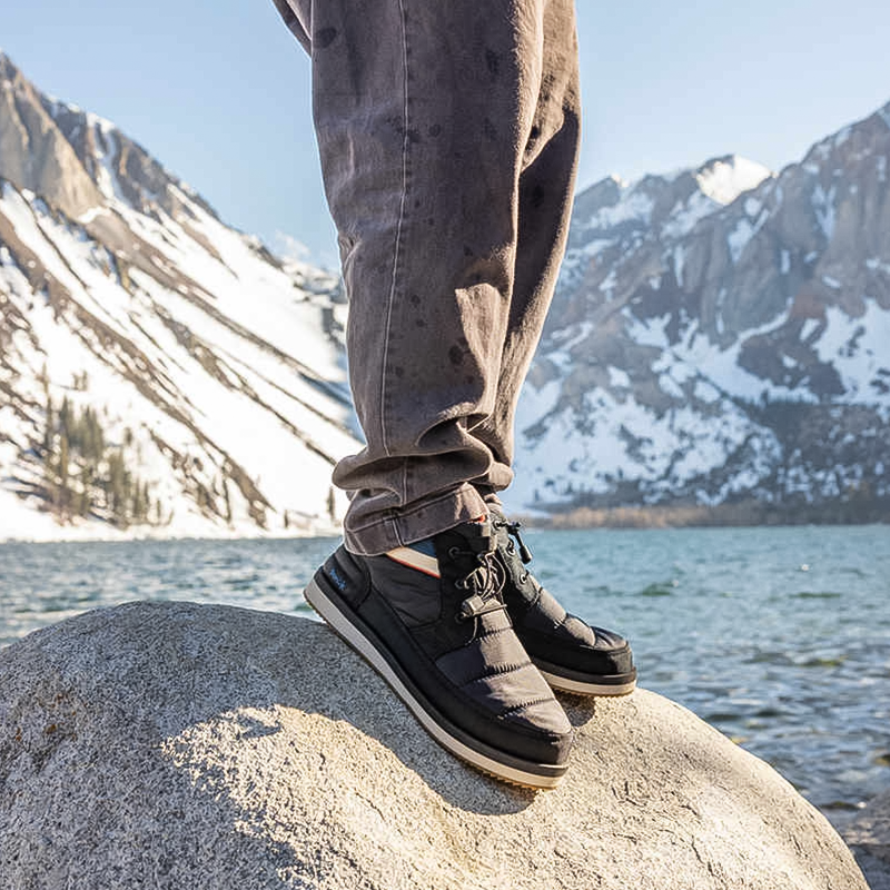 Sanuk snow boots hotsell